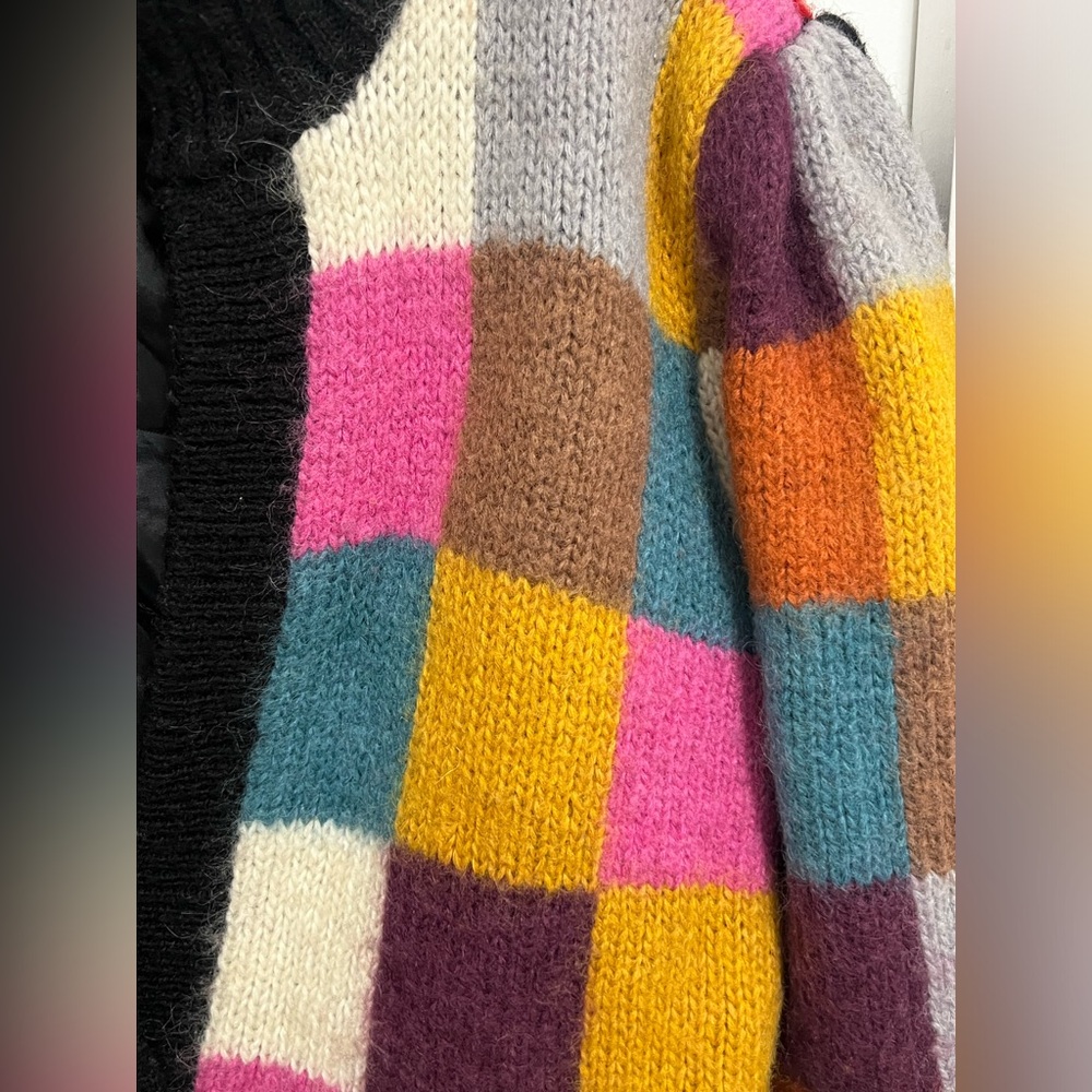 AZIZA Women Colorful Patchwork Wool Cardigan - Picture 4 of 13